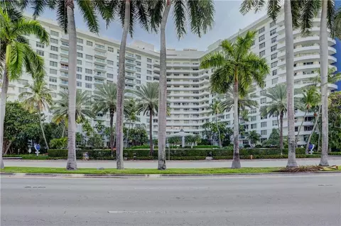 5151 Collins Ave #1722, Miami Beach, FL 33140
