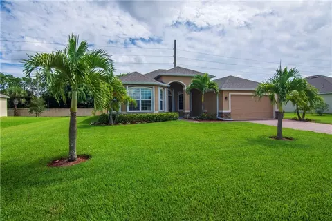 6400 Park Chester Ter, Vero Beach, FL 32967