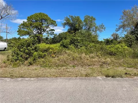 O O Barcelona Avenue, Fort Pierce, FL 34946