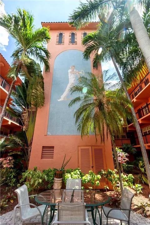 640 Tennis Club Dr #309, Fort Lauderdale, FL 33311