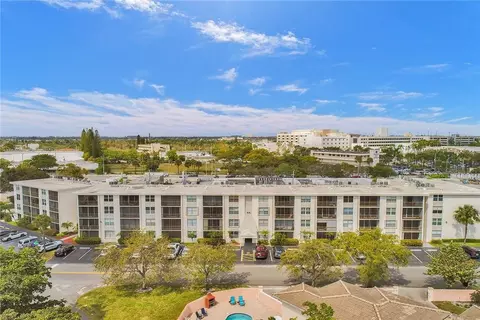 4501 NE 21 Ave #211, Fort Lauderdale, FL 33308