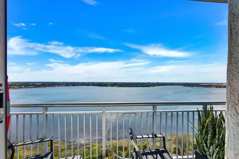 300 S Australian Ave #1207, West Palm Beach, FL 33401