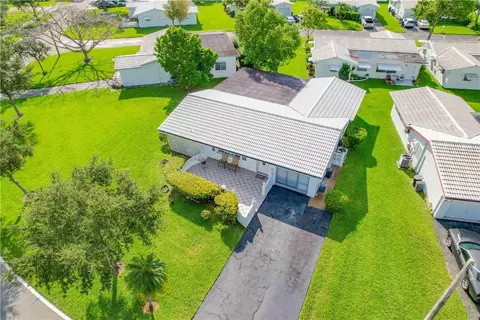 1440 Campanelli Dr, Plantation, FL 33322