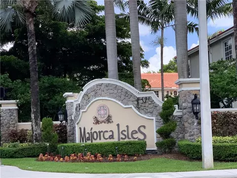 21109 NW 14th Pl #832, Miami Gardens, FL 33169