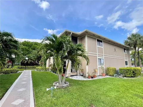 7853 Ashmont Cir #214, Tamarac, FL 33321