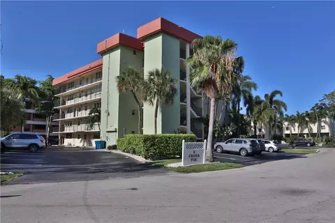 5431 NE 25th Ave #302B, Fort Lauderdale, FL 33308