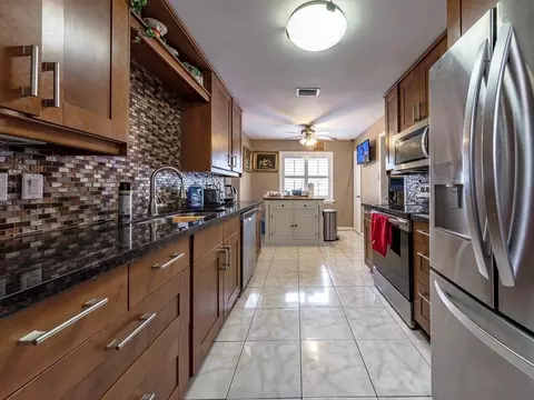 Undisclosed, Lauderhill, FL 33313