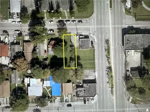 2218 NW 51 Ter, Miami, FL 33142