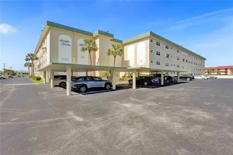 802 SE 7th St #105, Deerfield Beach, FL 33441