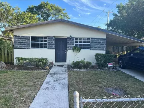 2650 NW 9th Ct, Pompano Beach, FL 33069