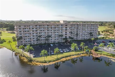 250 Jacaranda #801, Plantation, FL 33324