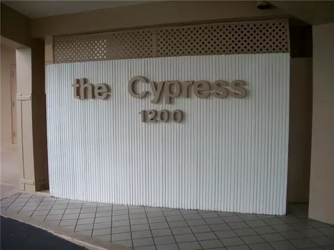 1200 Saint Charles #621, Pembroke Pines, FL 33026