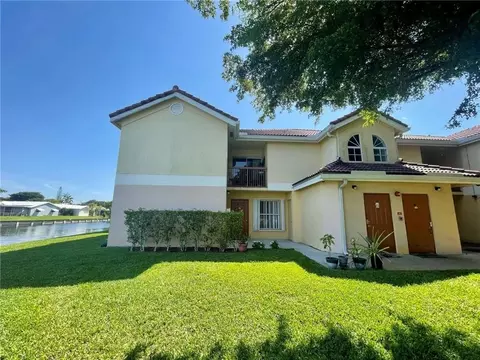 7640 Westwood #401, Tamarac, FL 33321