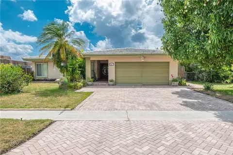 8211 NW 68th, Tamarac, FL 33321