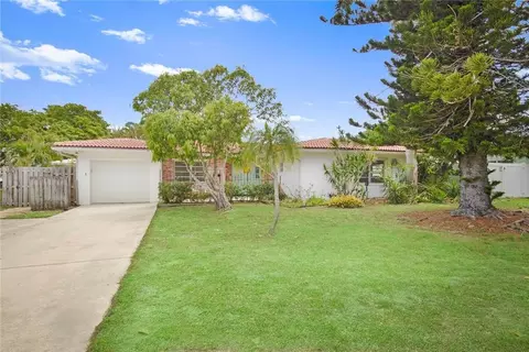 1464 SE 7th St, Deerfield Beach, FL 33441