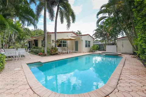 832 NE 19, Fort Lauderdale, FL 33304