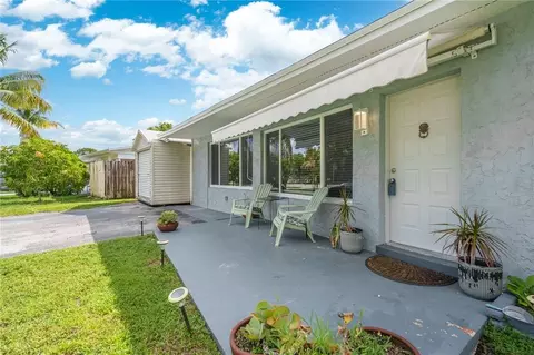 2430 NE 9th Ave, Pompano Beach, FL 33064