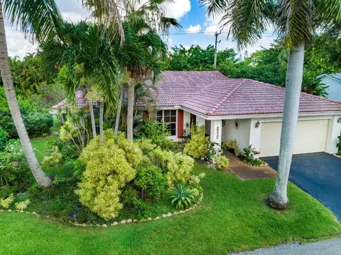 4605 Norfolk Island Pne, Tamarac, FL 33319
