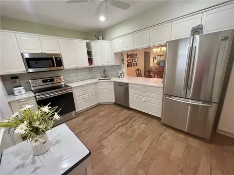 6751 Cypress #203, Plantation, FL 33317