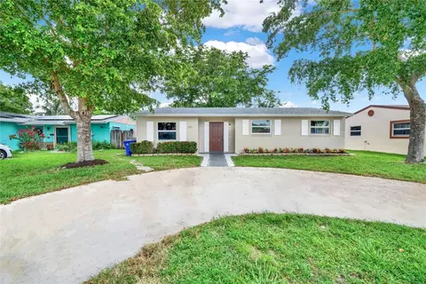 6991 SW 1st St, Margate, FL 33068