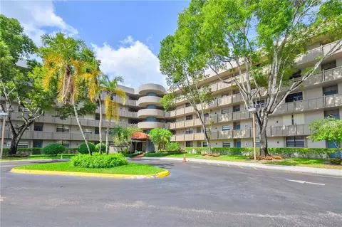Undisclosed, Pembroke Pines, FL 33026