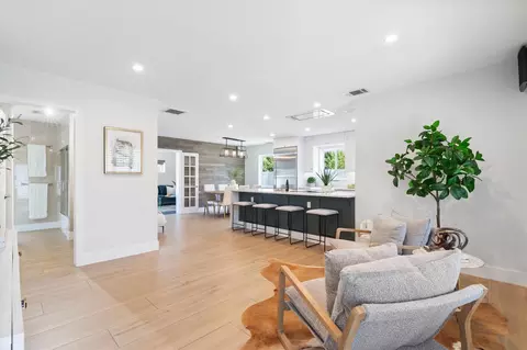 5755 NE 17 Ter, Fort Lauderdale, FL 33334