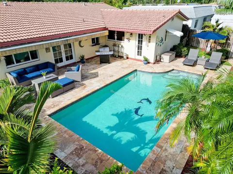 314 SE 4 Ter, Dania Beach, FL 33004