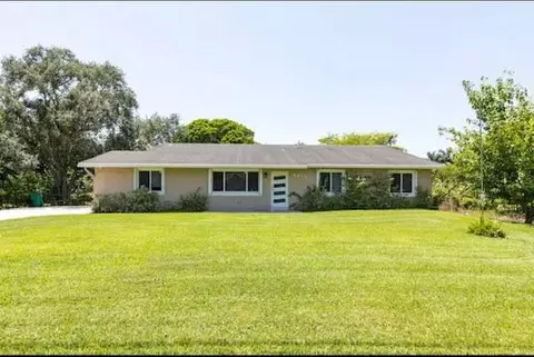 4811 SW 199th Ave, Southwest Ranches, FL 33332
