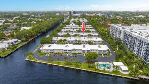 6487 Bay Club Dr #2, Fort Lauderdale, FL 33308