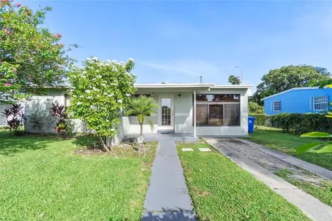 1858 SE Lauderdale Manor Dr, Fort Lauderdale, FL 33311