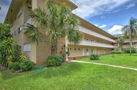 5200 Washington #105, Hollywood, FL 33021