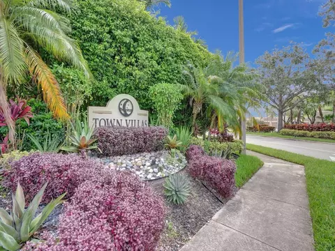 18970 Stewart Cir #5, Boca Raton, FL 33496