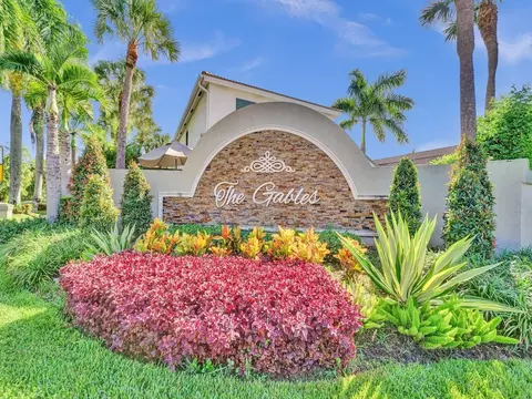 170 Granada, Weston, FL 33326
