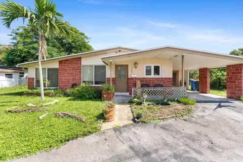 750 NW 40th St, Oakland Park, FL 33309