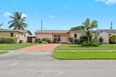 11710 NW 33rd St, Sunrise, FL 33323