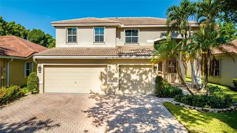 4819 NW 53rd Cir, Coconut Creek, FL 33073
