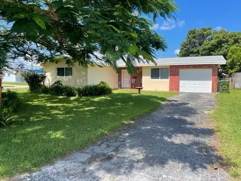 1140 NW 85th, Pembroke Pines, FL 33024