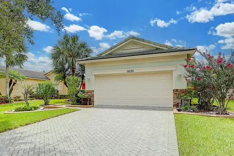 10129 SW Brookgreen Cir, Port Saint Lucie, FL 34987
