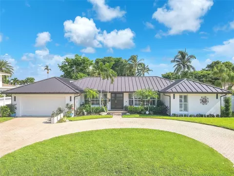 2741 NE 39th Ct, Lighthouse Point, FL 33064