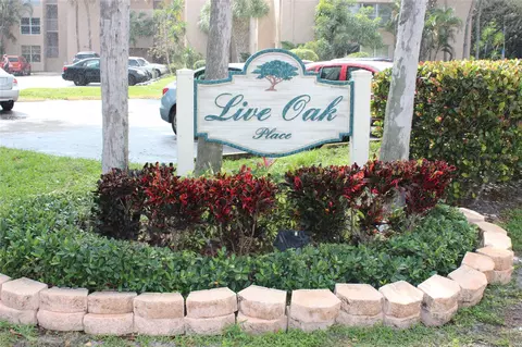 9410 Live Oak #407, Davie, FL 33324