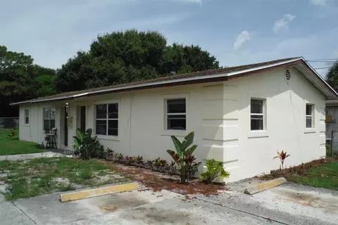505 N 23 St, Fort Pierce, FL 34950