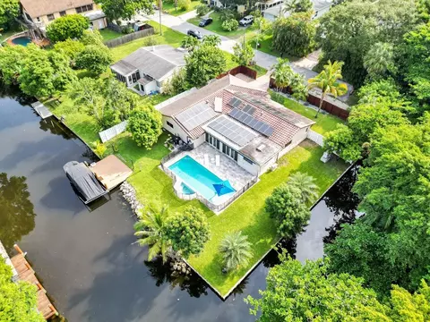 2025 SW 28 Ave, Fort Lauderdale, FL 33312