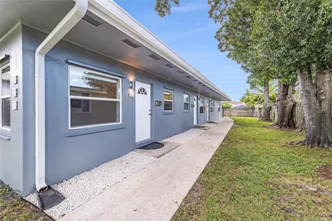 33 NE 25th St, Wilton Manors, FL 33305