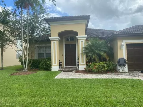 15534 SW 150th St, Miami, FL 33196