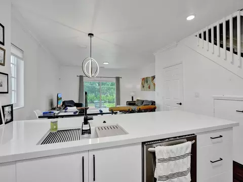 3640 NW 29 #3640, Lauderdale Lakes, FL 33311