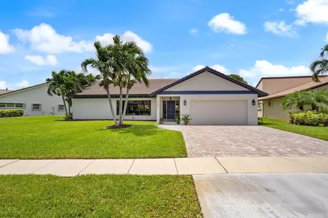 2409 SW 23rd Cranbrook Dr, Boynton Beach, FL 33436