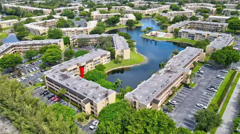 6161 NW 57th Ct #208, Tamarac, FL 33319