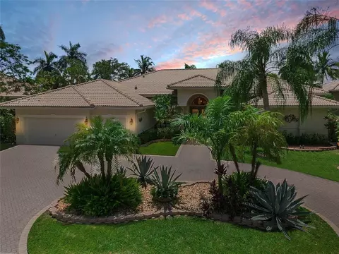 11872 NW 9th St, Coral Springs, FL 33071