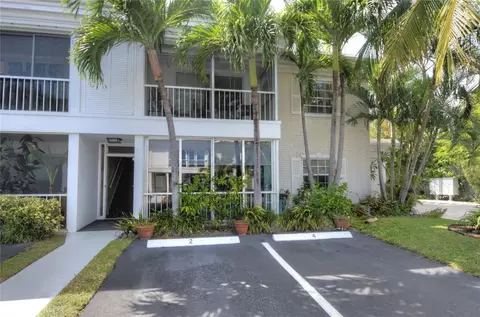 6459 Bay Club Dr #2, Fort Lauderdale, FL 33308