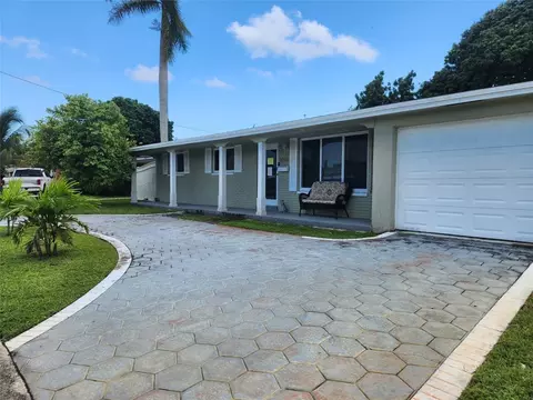 4008 Adams, Hollywood, FL 33021
